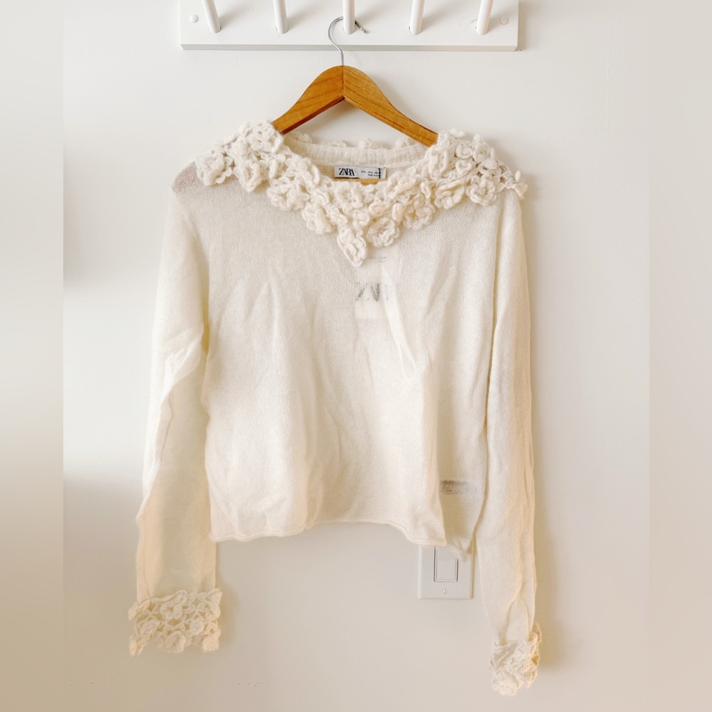 Zara Wool Blend Floral Knit Sweater Large NWT